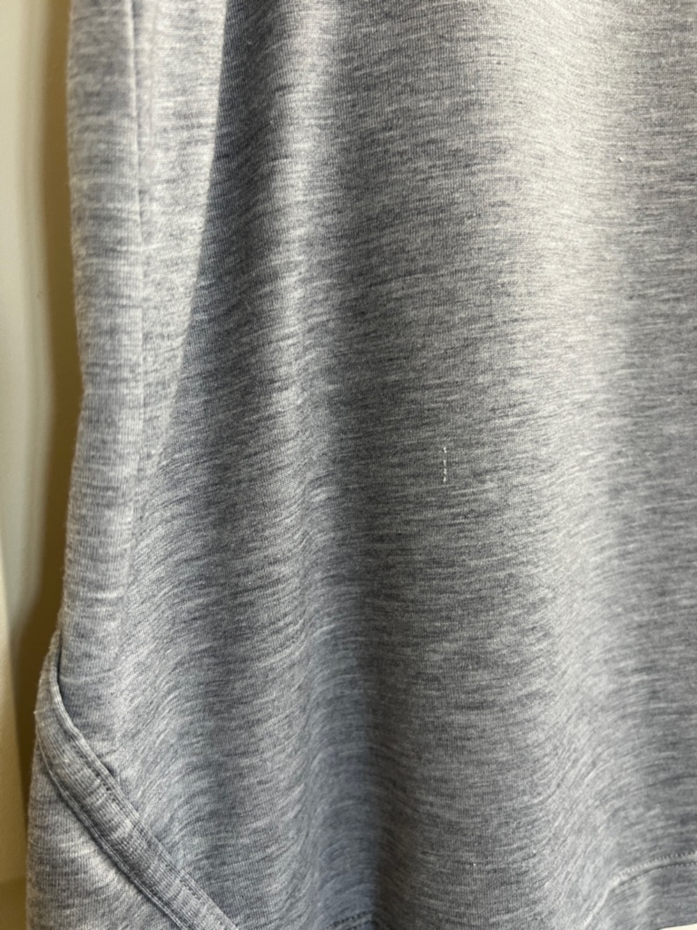 Athleta Girl Keyhole Tank in Gray, Size L (12) - Picture 10 of 10